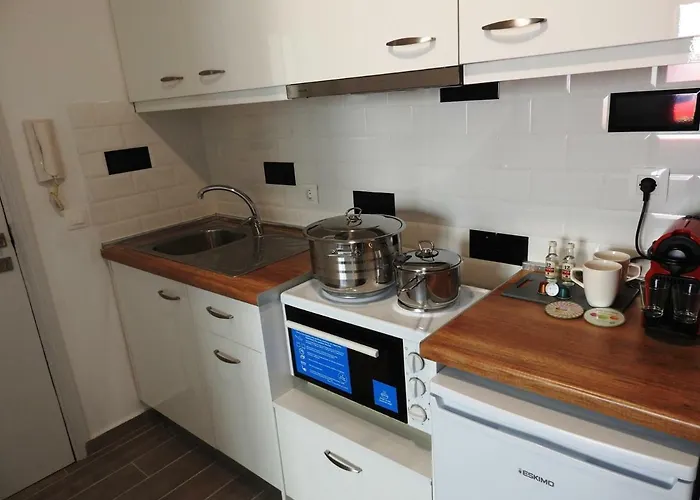 Kathopouli Apartman *